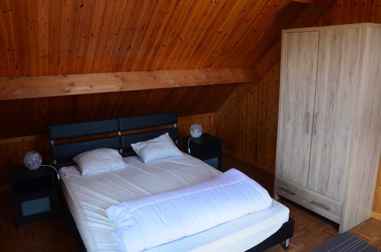 Chalet "Le Bucheron" La-Roche-en-Ardenne Εξωτερικό φωτογραφία